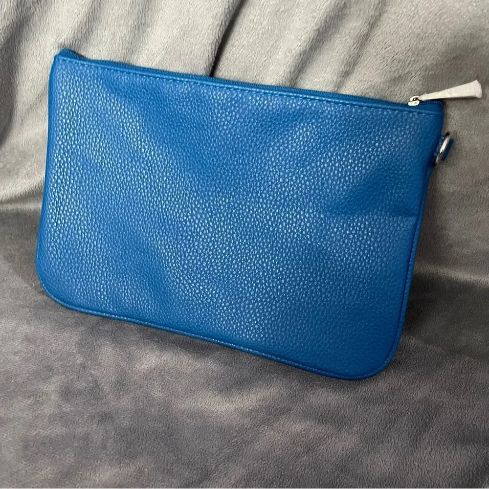 BNWT Thirty One Rubie Mini Blue Clutch